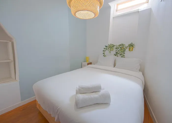 Alfama Cosy By Homing Апартаменты *